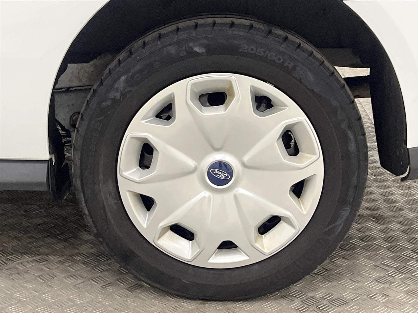 Ford Transit Connect 1.5 Värmare Drag Nyservad 1-Ägare Moms