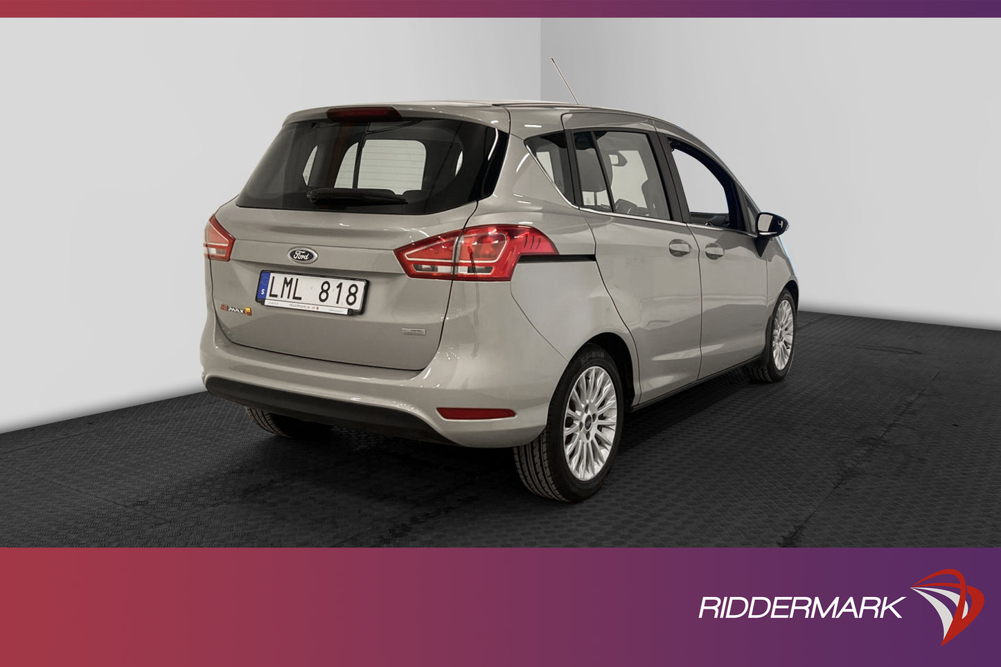 Ford B-Max 1.0 100hk 1 Brukare Nyservad Välservad Ny kamrem