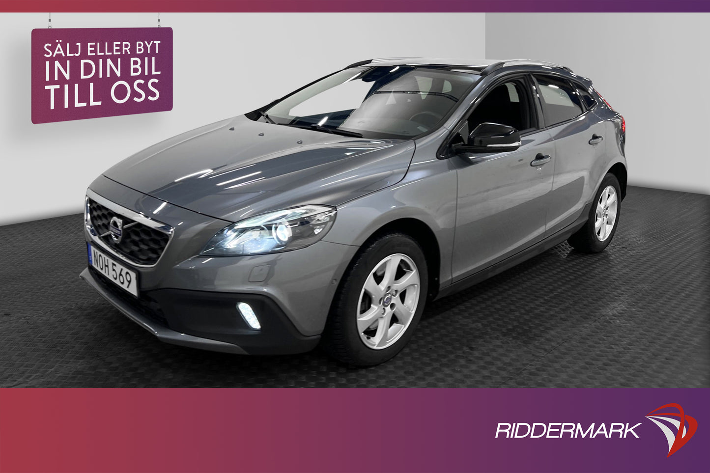 Volvo V40 Cross Country T4 AWD Summum Pano Skinn Navi