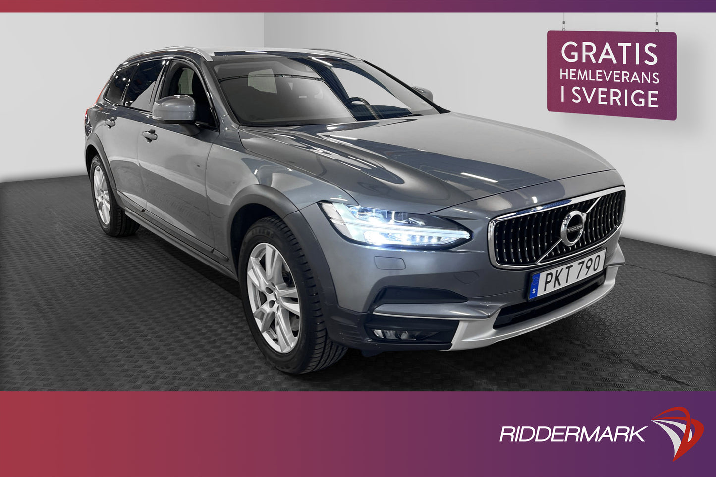 Volvo V90 Cross Country D4 AWD Momentum D-Värmare B&W VOC