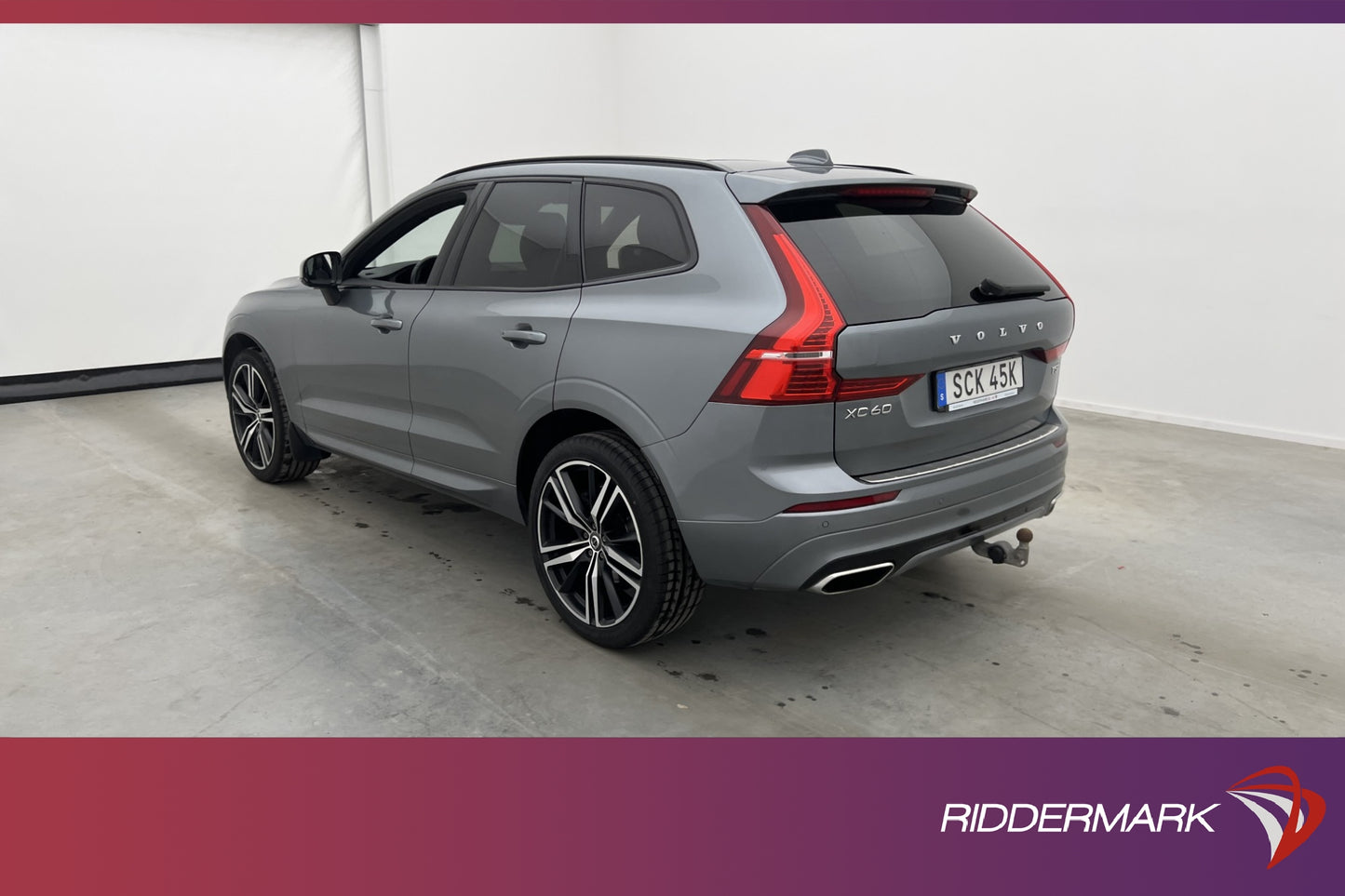 Volvo XC60 T5 AWD R-Design VOC Pano H/K Kamera GPS BLIS Drag