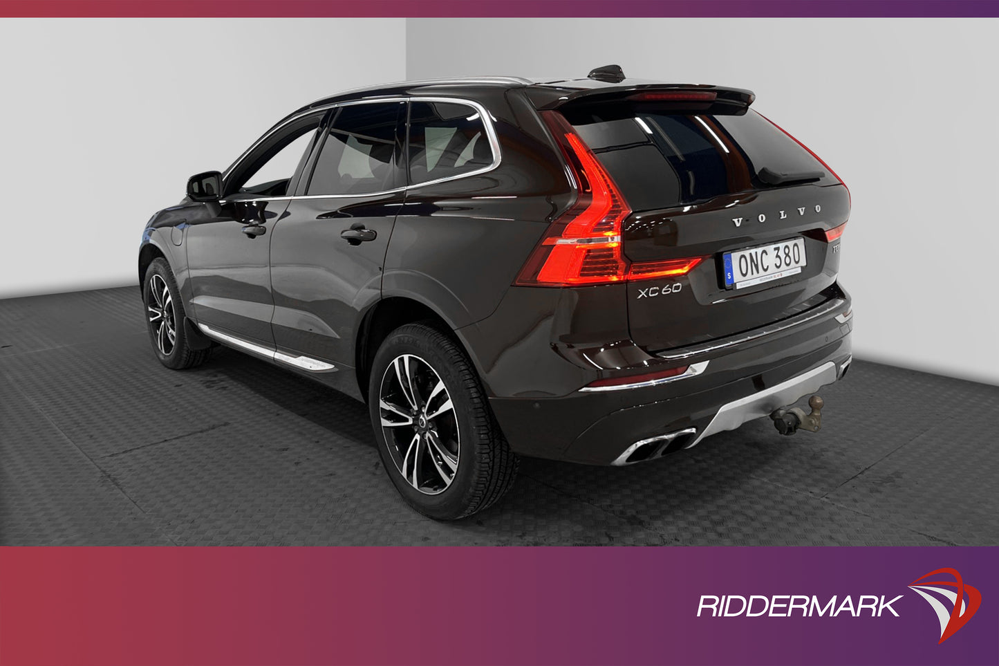 Volvo XC60 T8 AWD Inscription VOC B&W Luft Pano 360° Drag