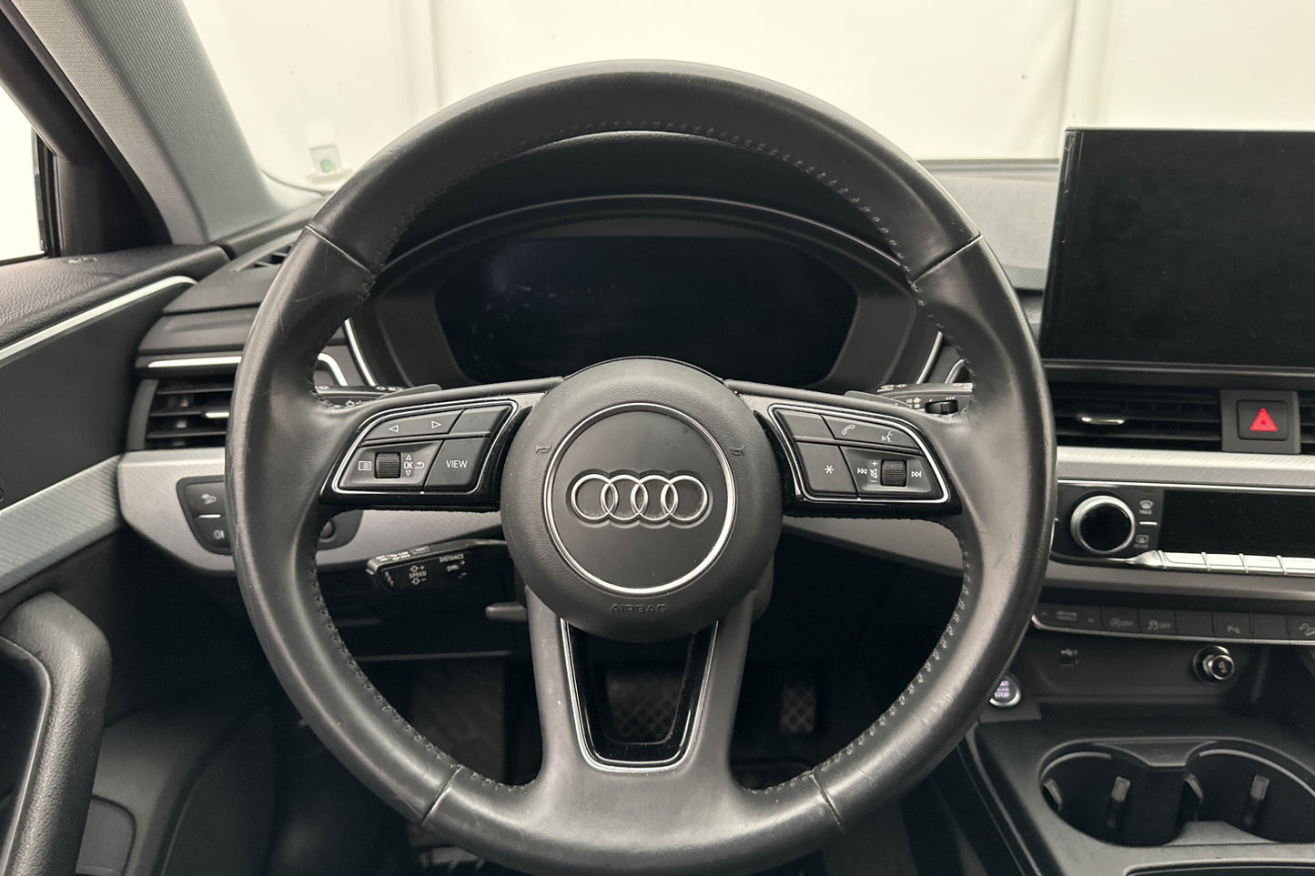 Audi A4 Allroad 45 TFSI Q Proline Cockpit Matrix Värm Drag