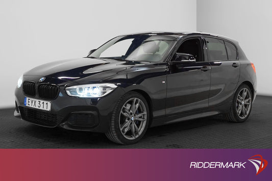 BMW M135i xDrive 326hk M Sport Pano H/K P-sensorer Rattvärme