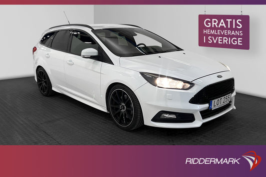 Ford Focus ST Kombi 250hk Recaro Kamera SONY Sportavgas