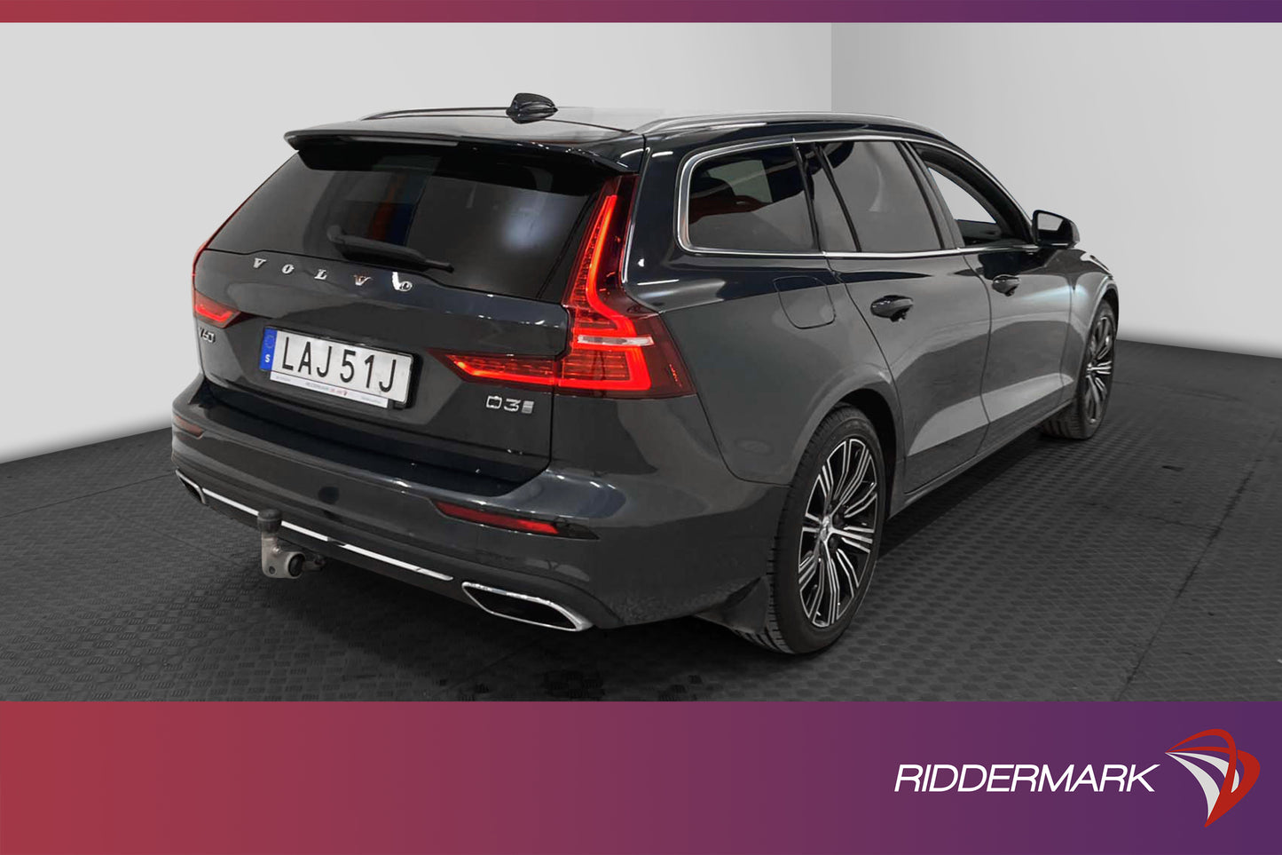 Volvo V60 D3 Inscription VOC Värmare Kamera Drag Navi