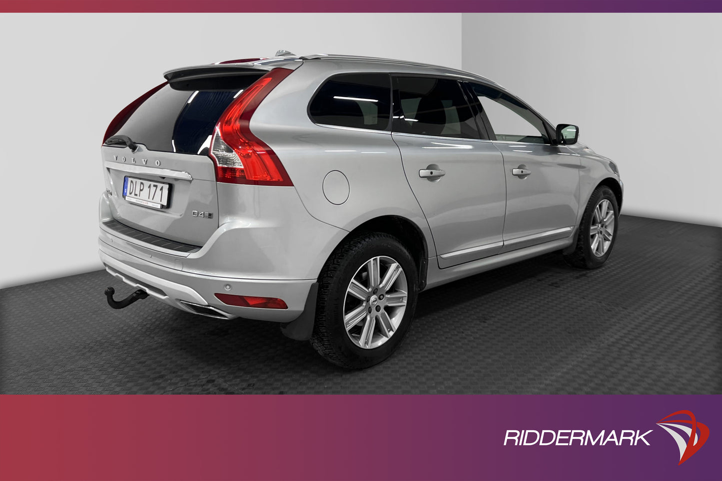 Volvo XC60 D4 AWD Classic Summum Pano D-värm VOC B-kamera