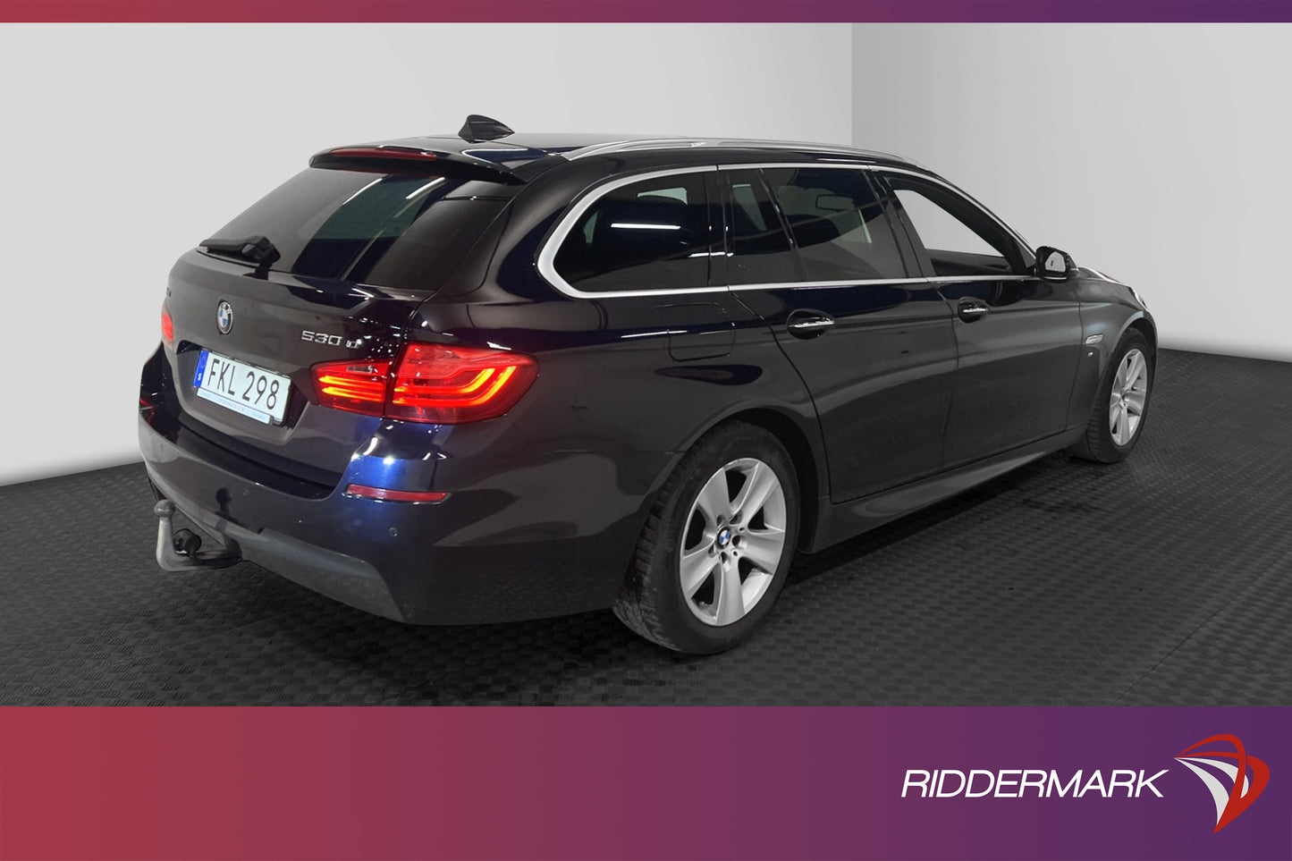 BMW 530d xDrive 258hk M-Sport Pano Dvärm 360° HuD Skinn Drag