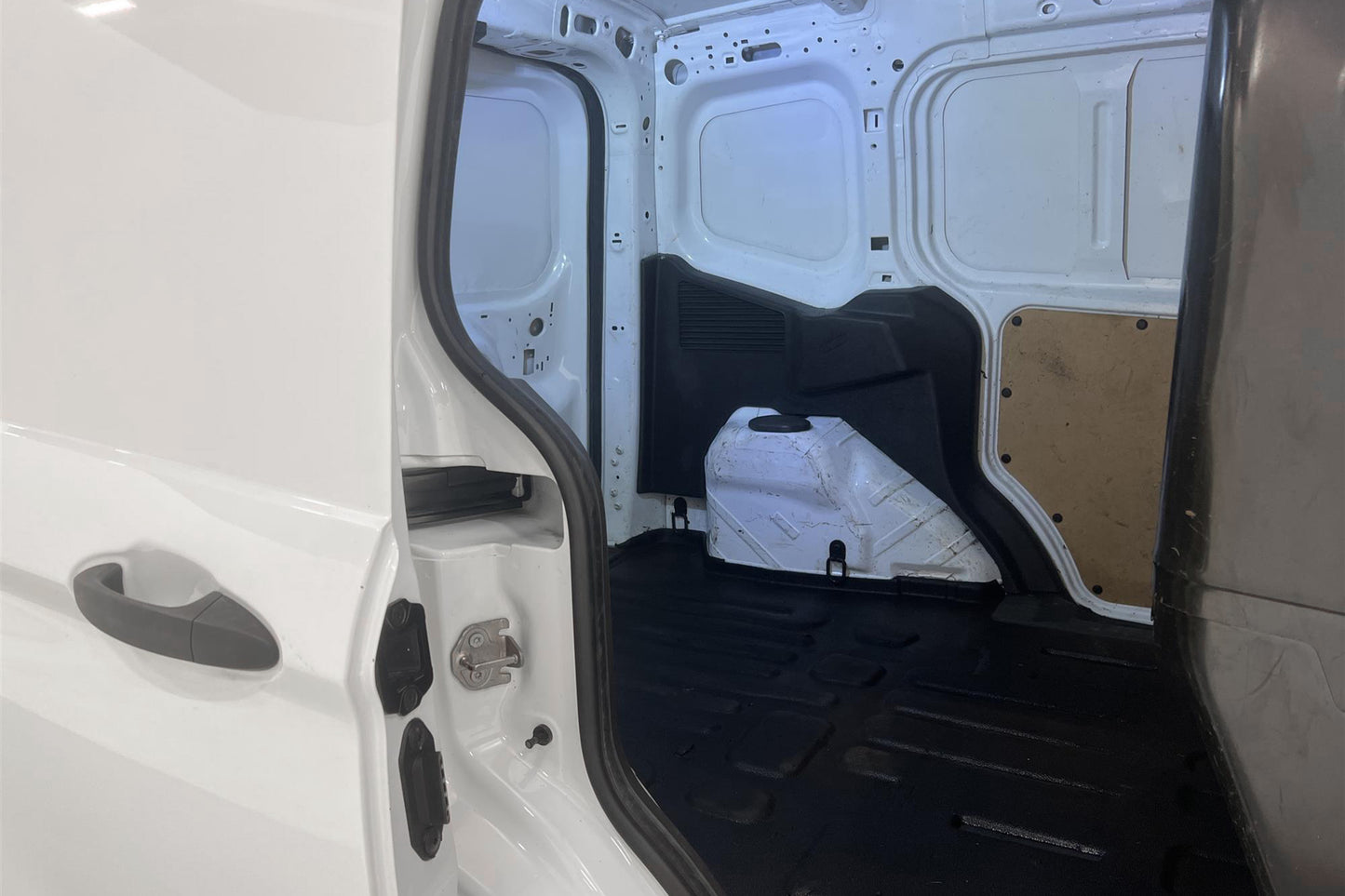 Ford Transit Courier 1.5TDCi Euro 6 Låg Förbrukning