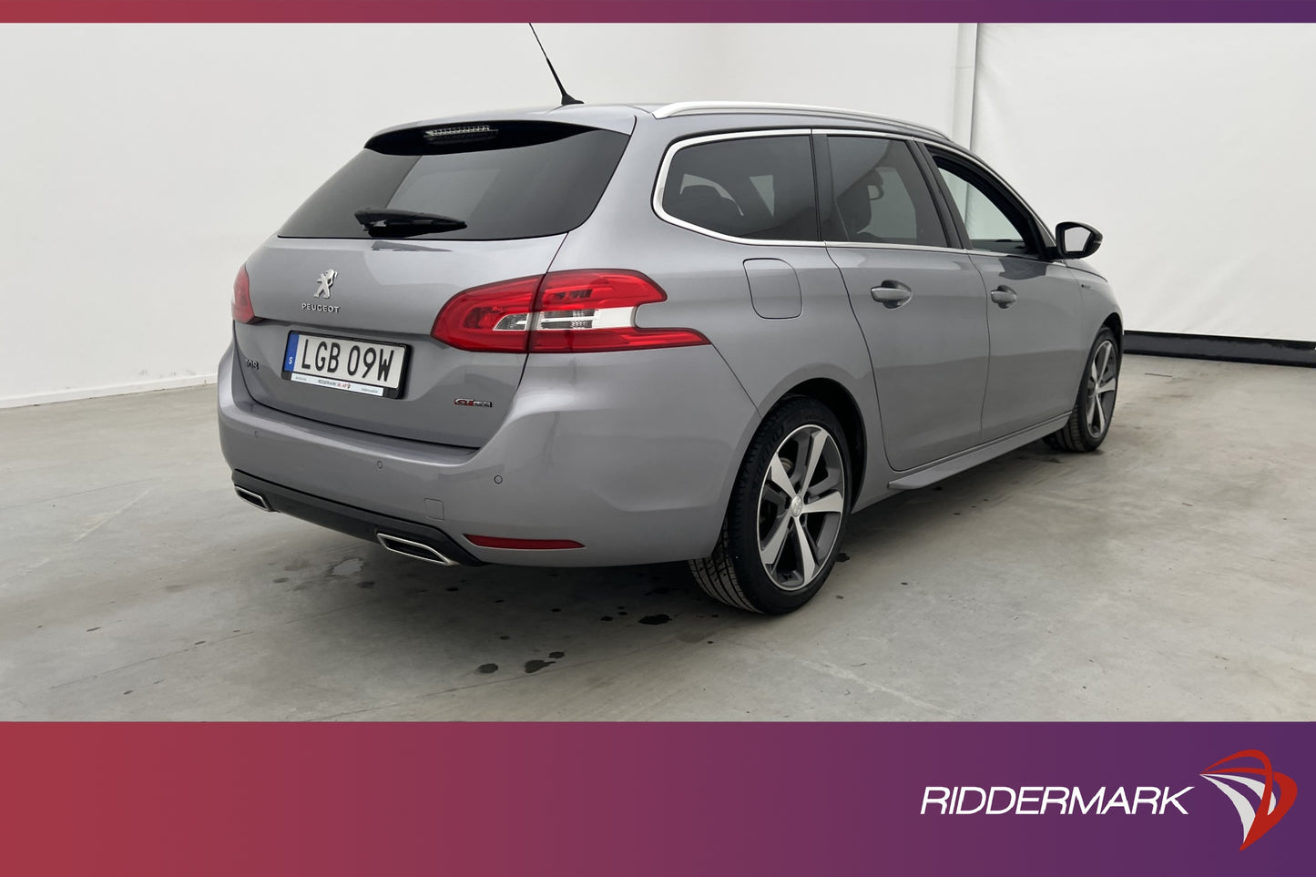 Peugeot 308 SW 1.2 e-THP 130hk GT-Line Pano Sensorer Välserv