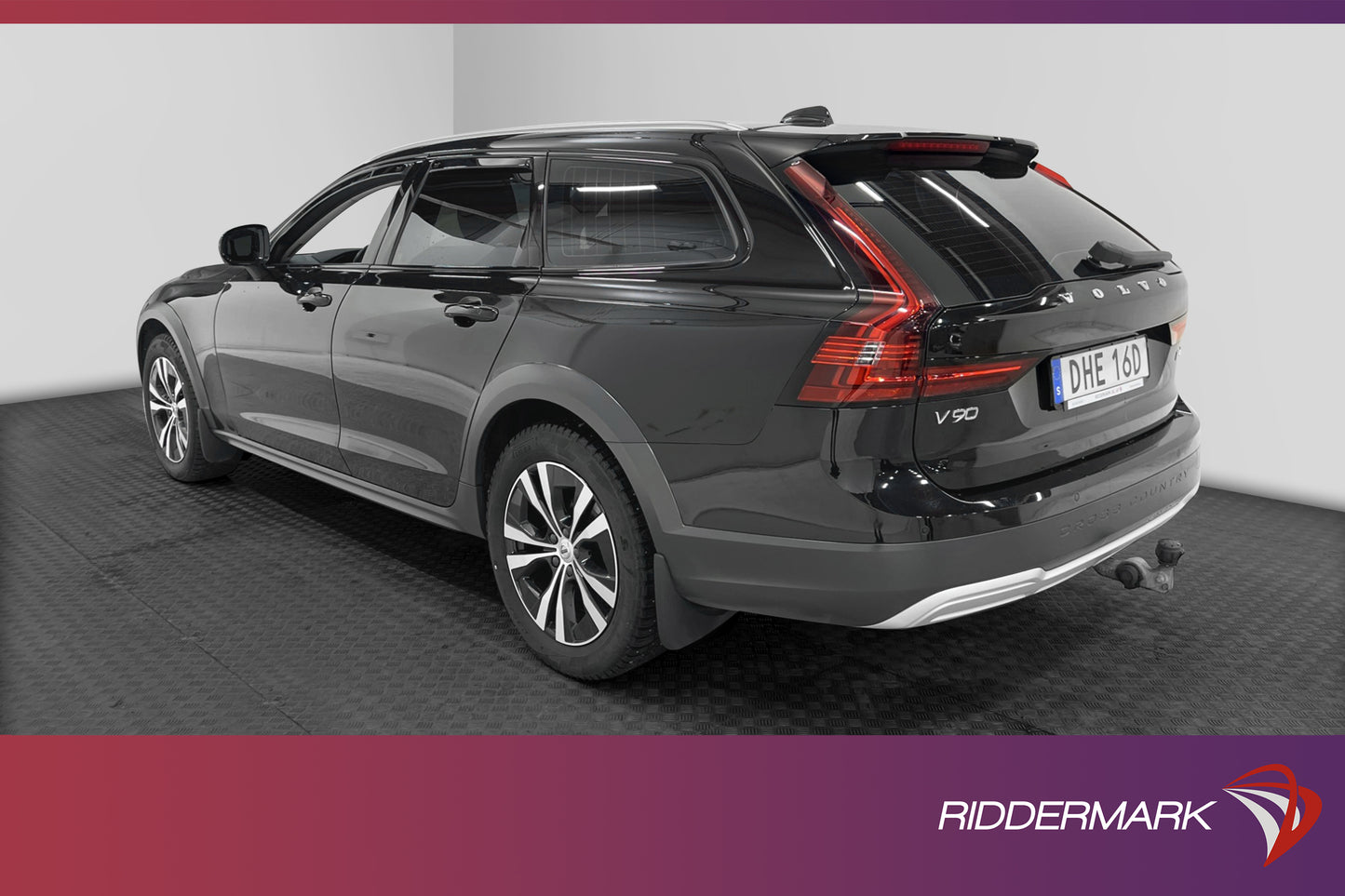 Volvo V90 Cross Country B4 AWD Advanced H/K VOC Värmare Drag