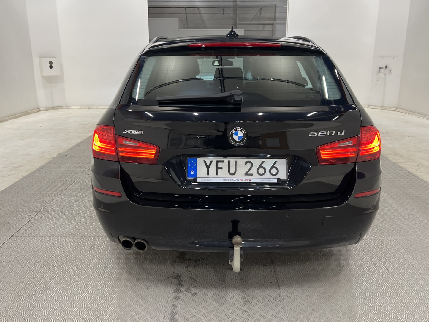 BMW 520d 190hk xDrive Navi Skinn Drag Bluetooth