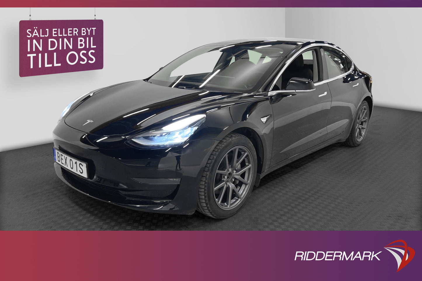 Tesla Model 3 Long Range AWD 440hk Svensksåld Moms