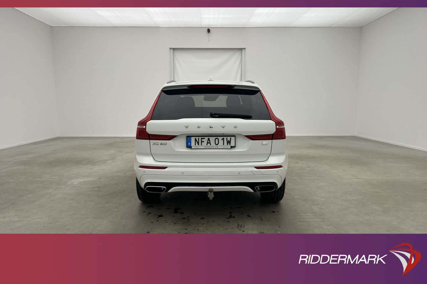 Volvo XC60 Recharge T6 AWD R-Design VOC Pano H/K 360° Drag