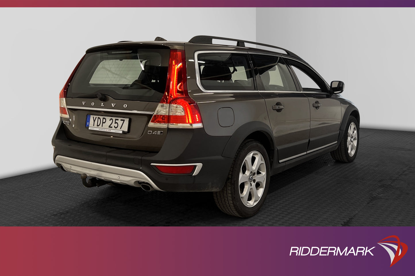 Volvo XC70 D4 AWD Summum Voc T-lucka D-Värm Drag Navi 181hk