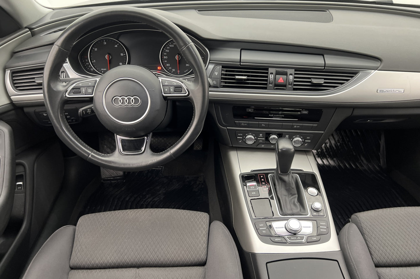 Audi A6 Avant Quattro 190hk P-Sensorer Navi Drag 7265Mil