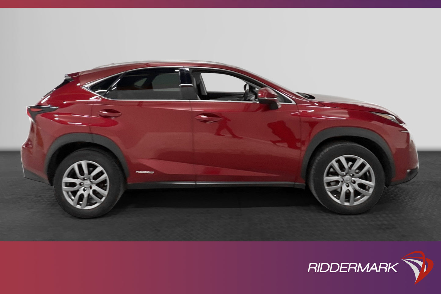 Lexus NX 300h AWD 197hk Kamera Skinn Rattvärme Välservad