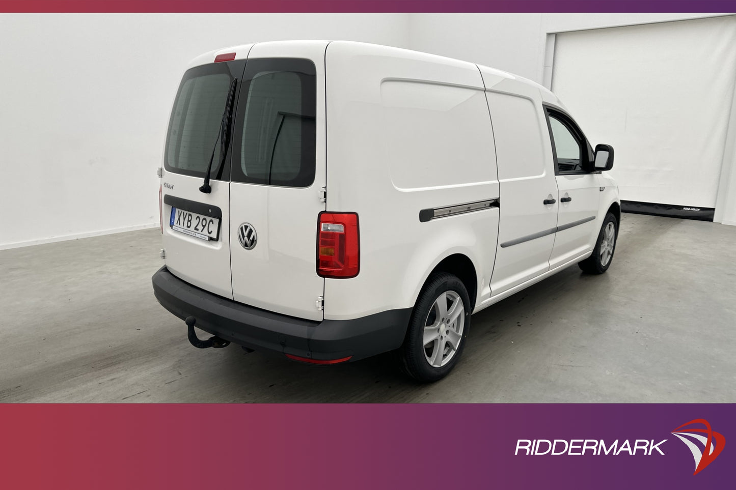 Volkswagen Caddy Maxi DSG Värmare Dragkrok PDC Moms