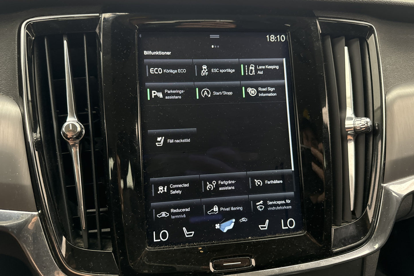 Volvo V90 D3 AWD Business VOC Värm Sensorer Elstol CarPlay