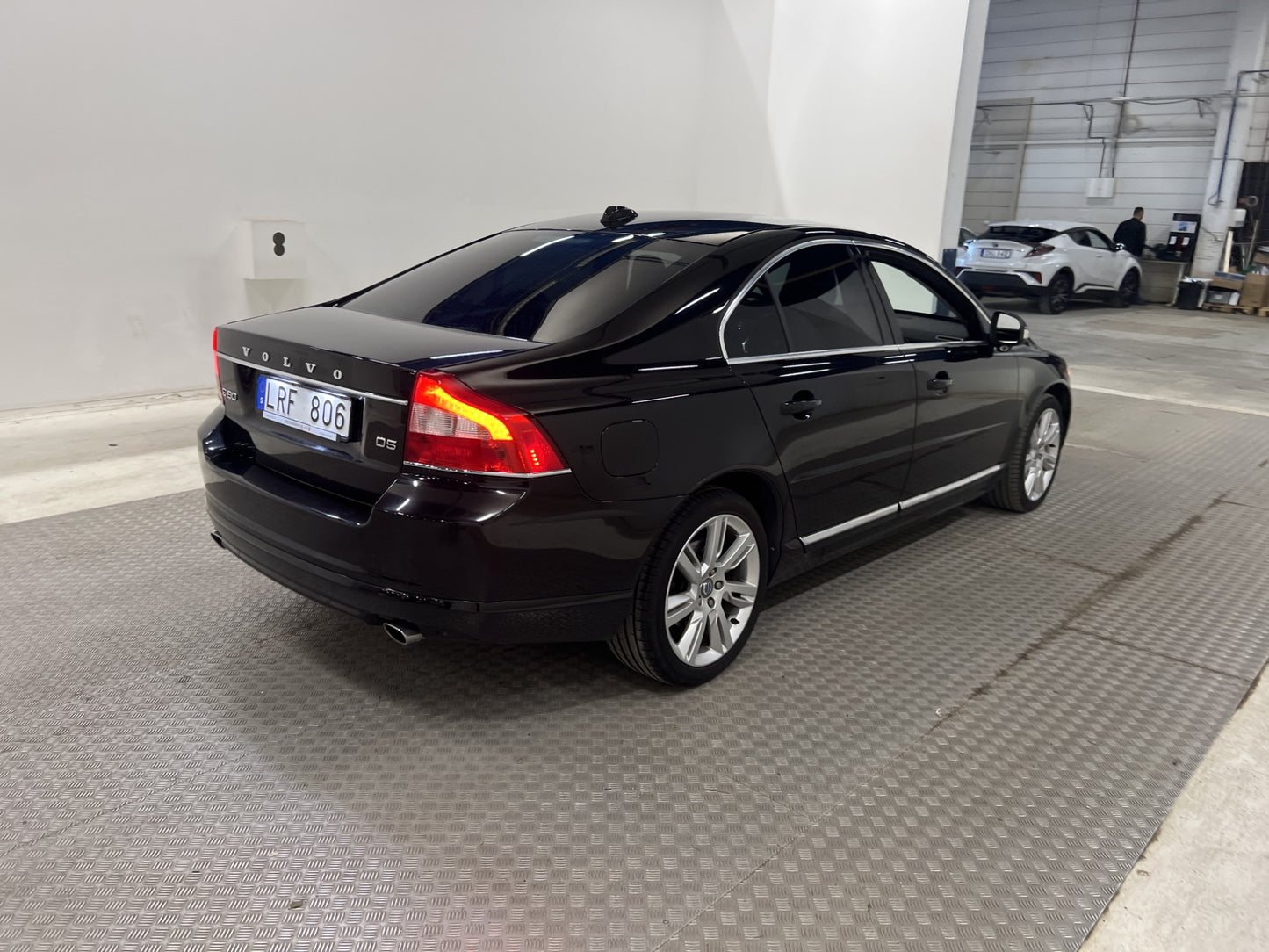 Volvo S80 D5 205hk Summum Blis Värmare Adaptiv farth Välserv