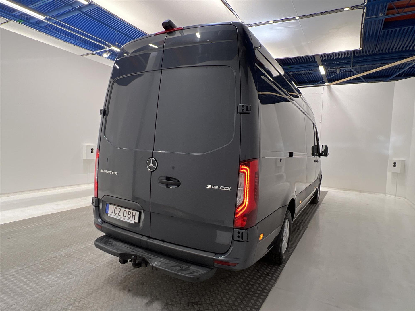 Mercedes-Benz Sprinter 316 A3 Automat Drag Värmare Moms