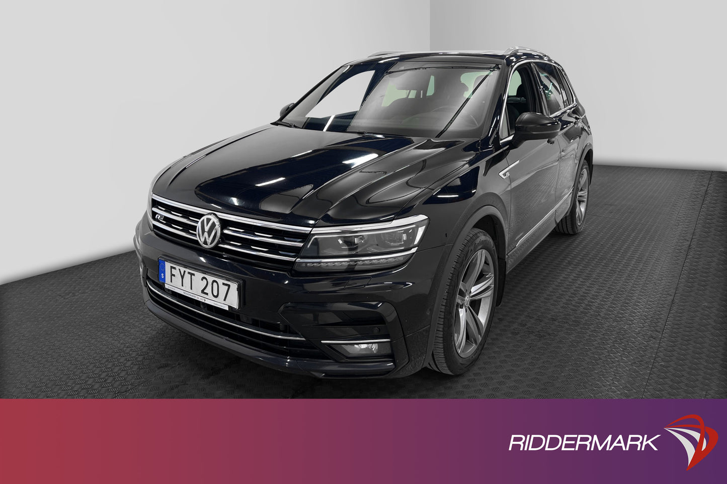 Volkswagen Tiguan 2.0 TDI 4M Full R-line Pano HUD Värmare