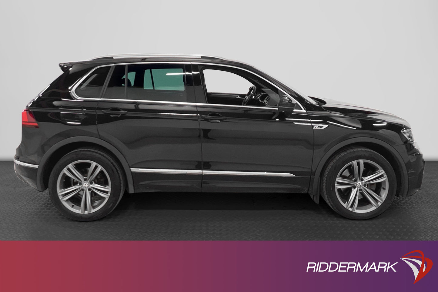 Volkswagen Tiguan 2.0 TDI 4M Full R-line Pano HUD Värmare