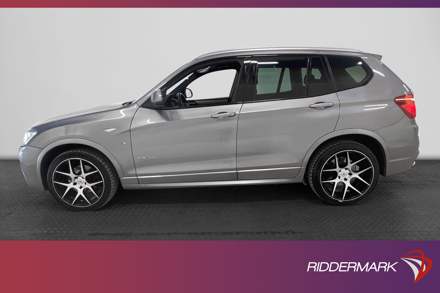 BMW X3 xDrive30d 258hk M-Sport HiFi B-Kamera Drag Halvskinn