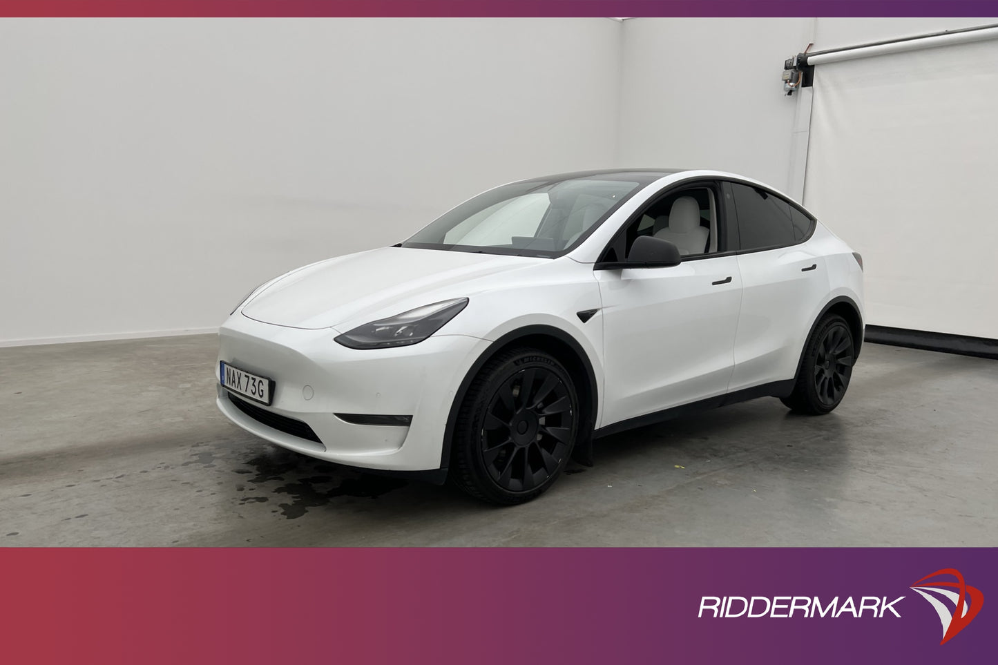 Tesla Model Y Long Range AWD En-brukare Sv.Såld MOMS