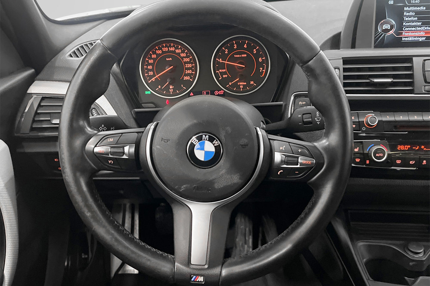 BMW 118i M Sport P-sensorer 136hk