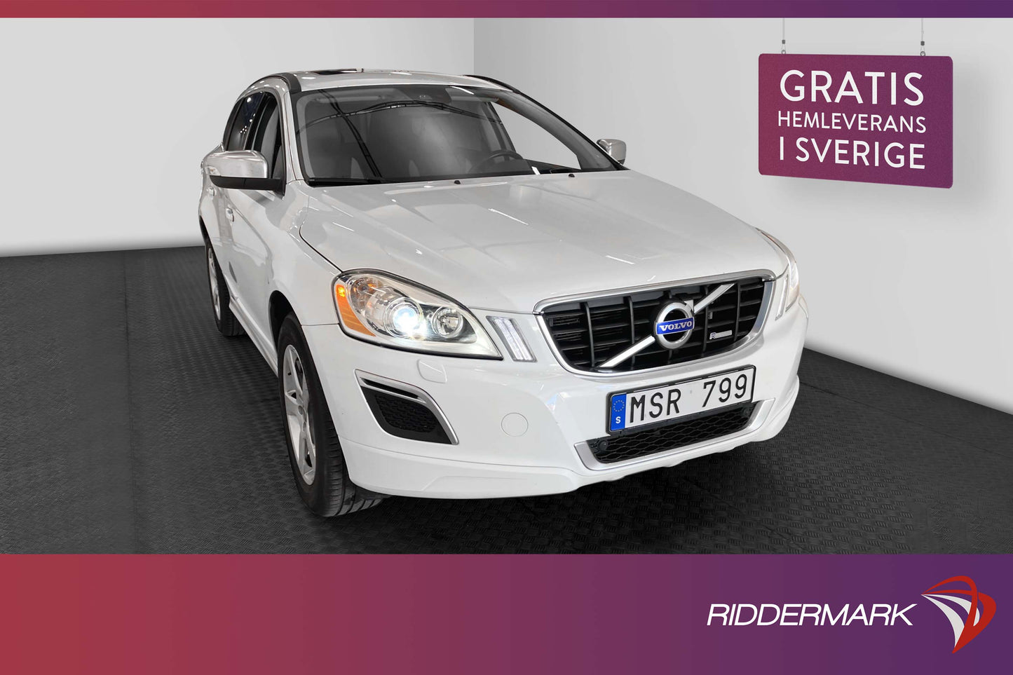 Volvo XC60 D5 215hk AWD R-Design D-Värm Pano VOC Skinn Navi