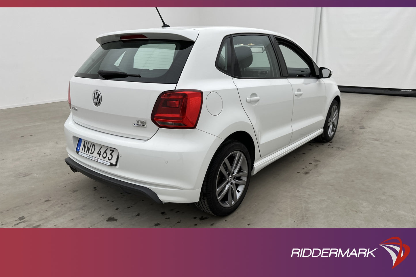 Volkswagen Polo 1.2 TSI 90hk  R Line P-sensorer Farthållare