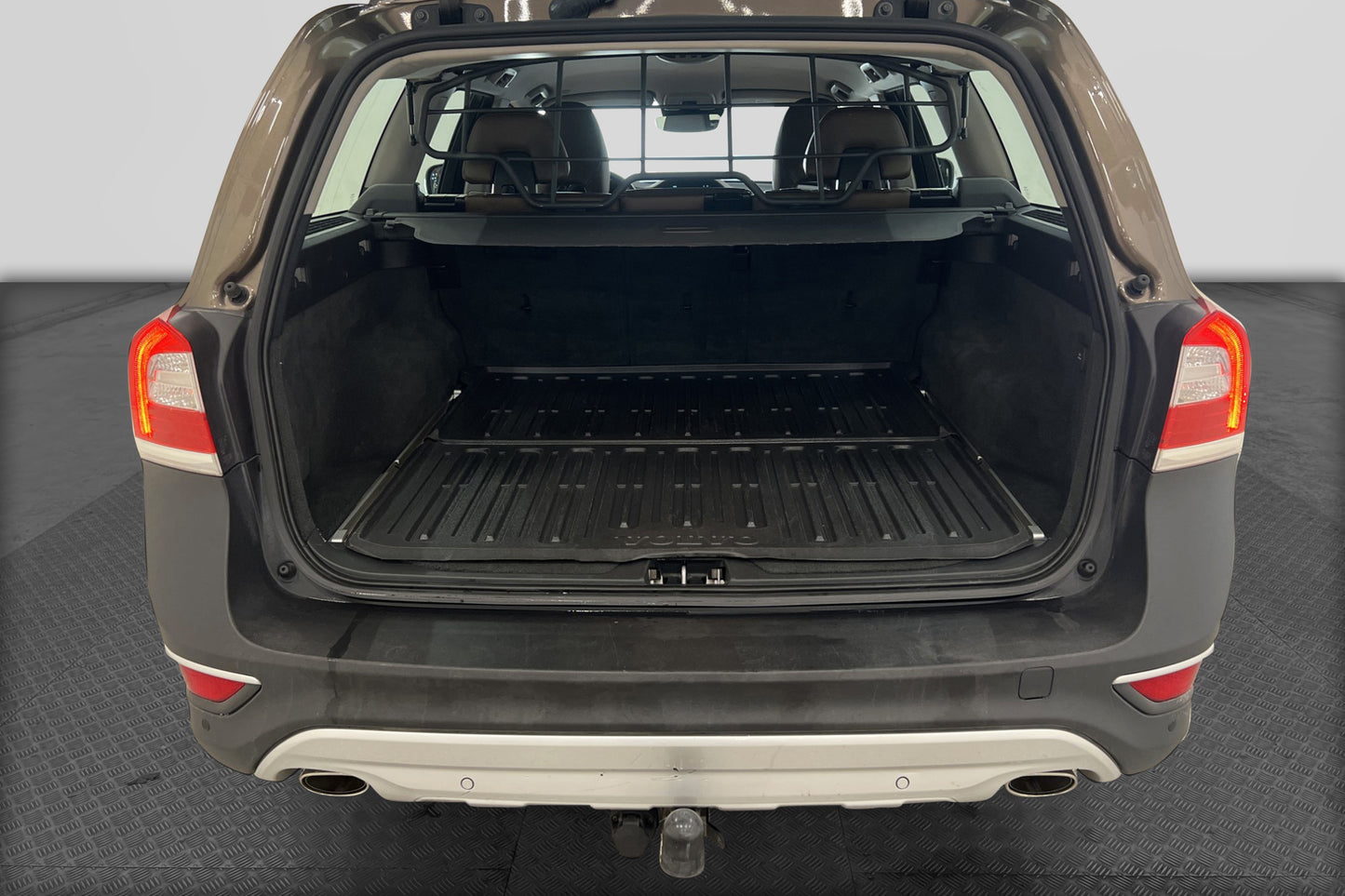 Volvo XC70 D4 181hk AWD Summum D-värm Kamera VOC Drag