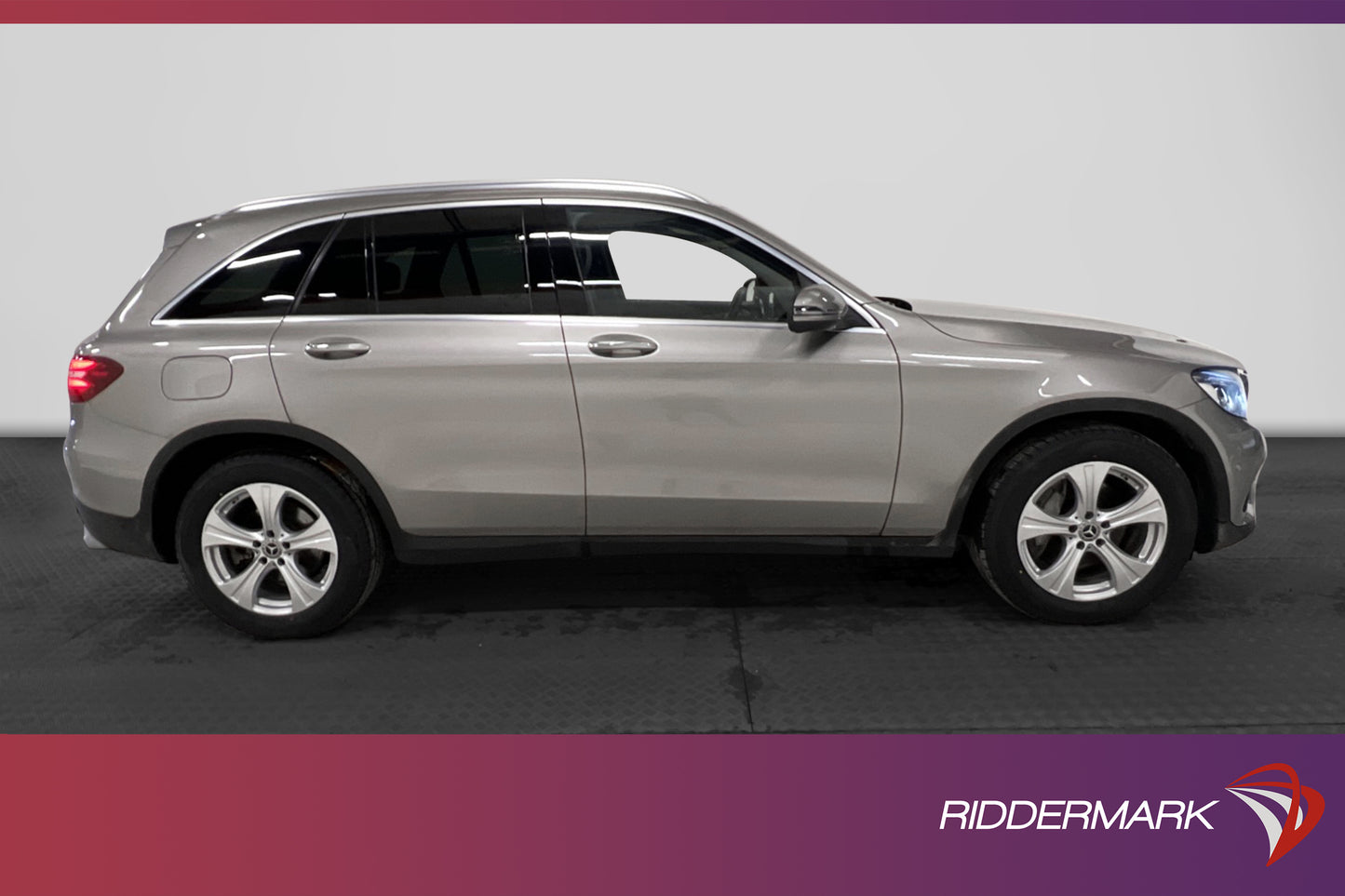 Mercedes-Benz GLC 220 d 4MATIC Burmester Navi Drag 170hk