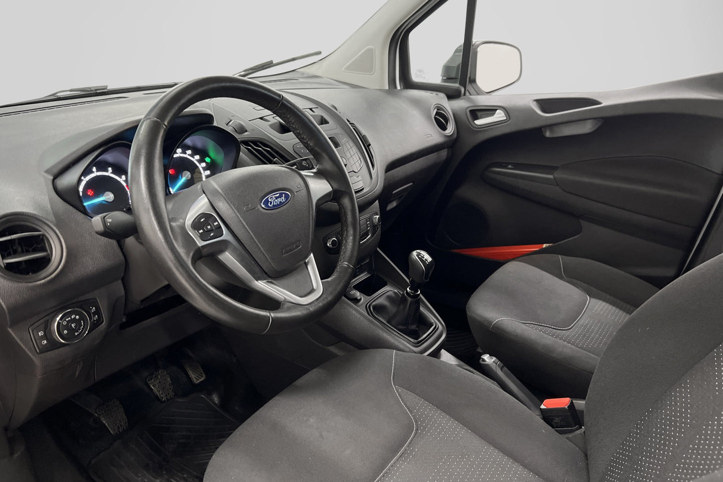 Ford Transit Courier 1.0 EcoBoost 100hk Nyservad 1-Brukare