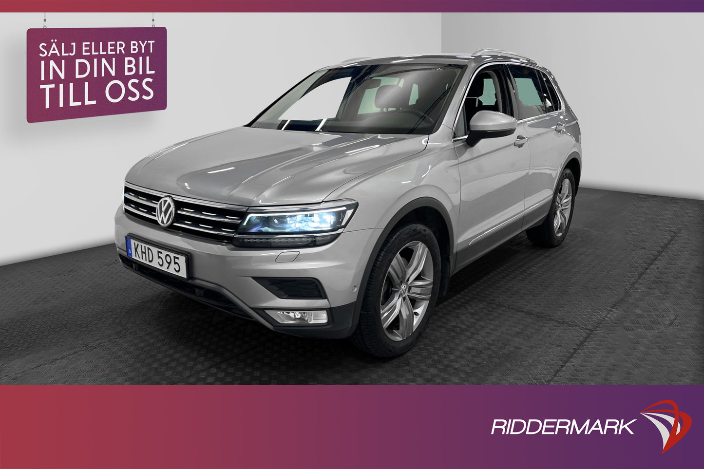 Volkswagen Tiguan 2.0 TDI 4M Cockpit DVärm B-Kamera Nyservad