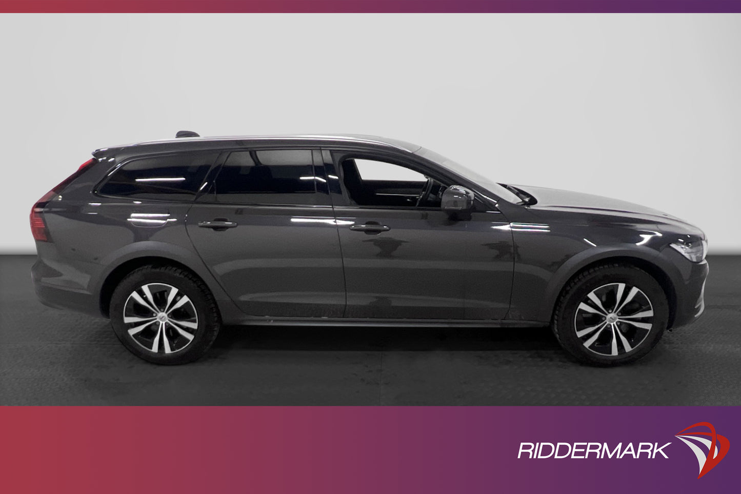 Volvo V90 Cross Country B4 AWD Momentum D-värm VOC B-kamera