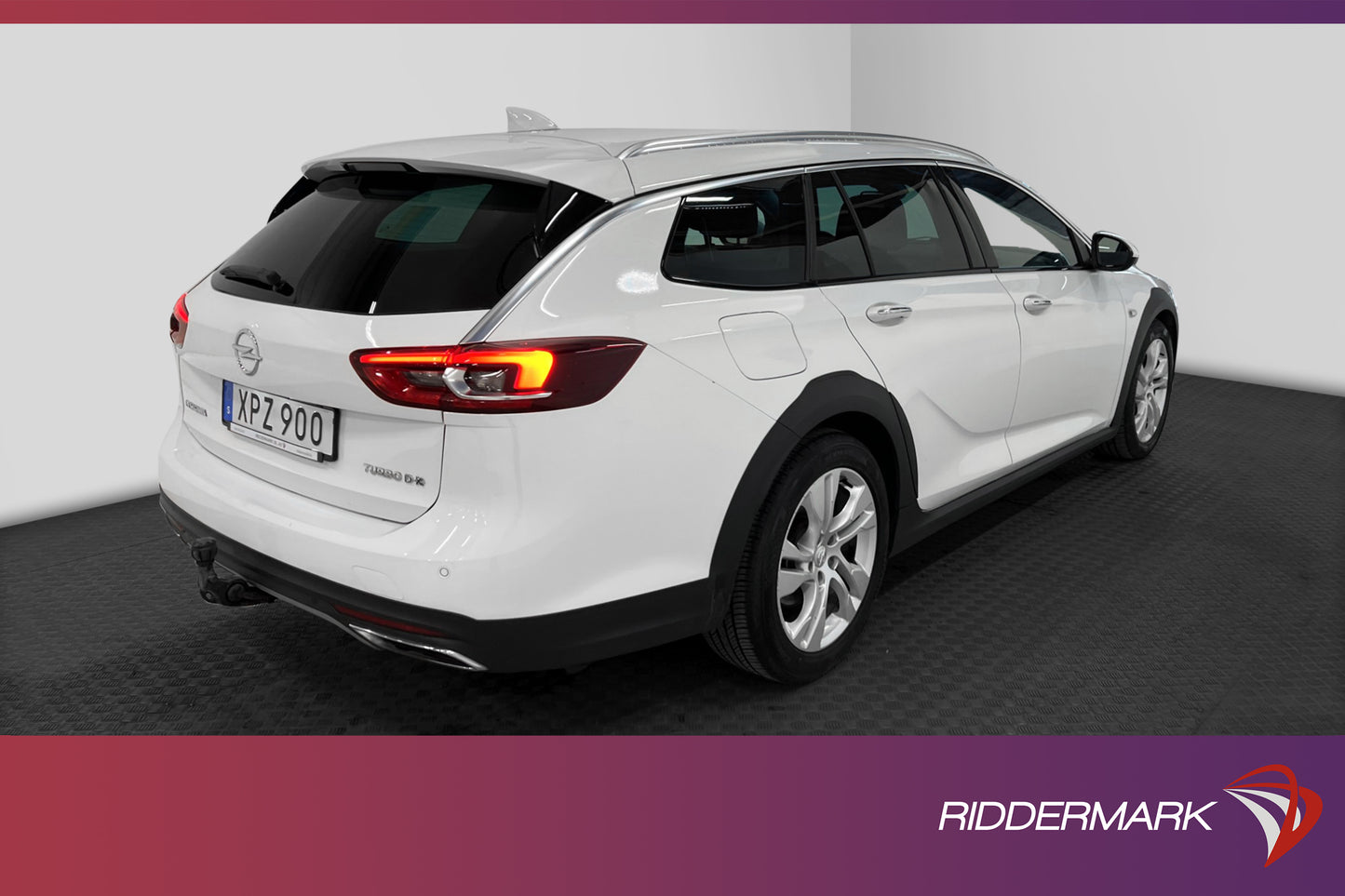 Opel Insignia Country Tourer 2.0 CDTI 210hk 4x4 D-Värm B-Kam