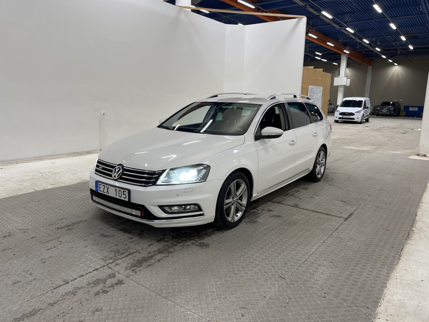 Volkswagen Passat 2.0 TDI 4M 177hk R-Line Kamera Skinn Drag