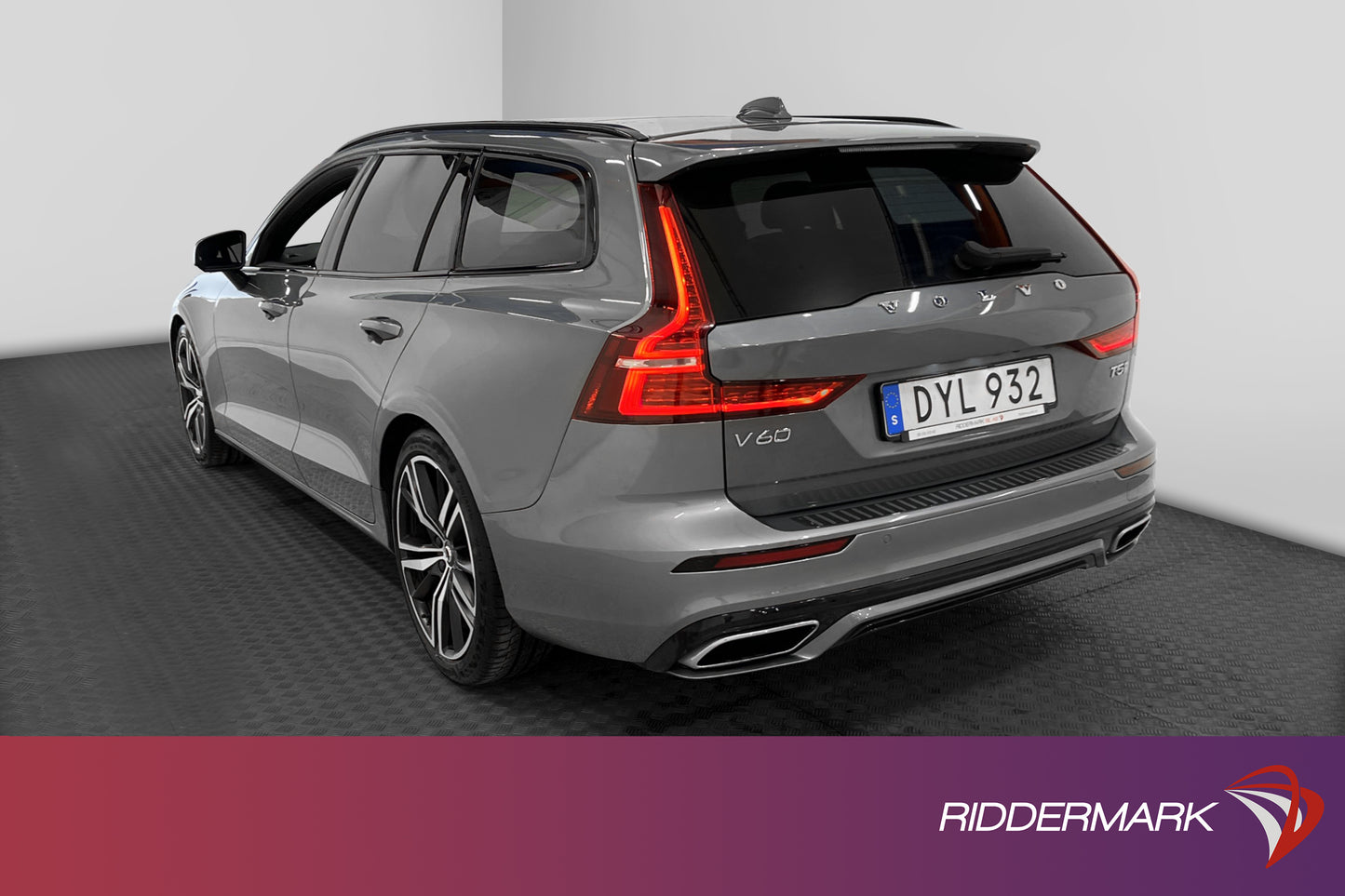 Volvo V60 T5 250hk R-Design VOC Värm Pano H/K HUD 360° BLIS