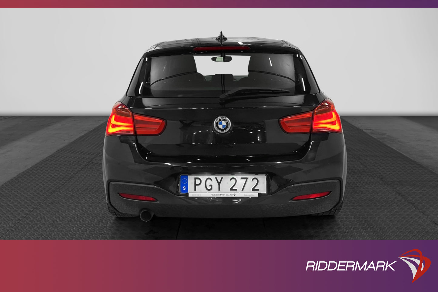 BMW 118i 136hk M Sport Alcantara P-sensorer Nyservad