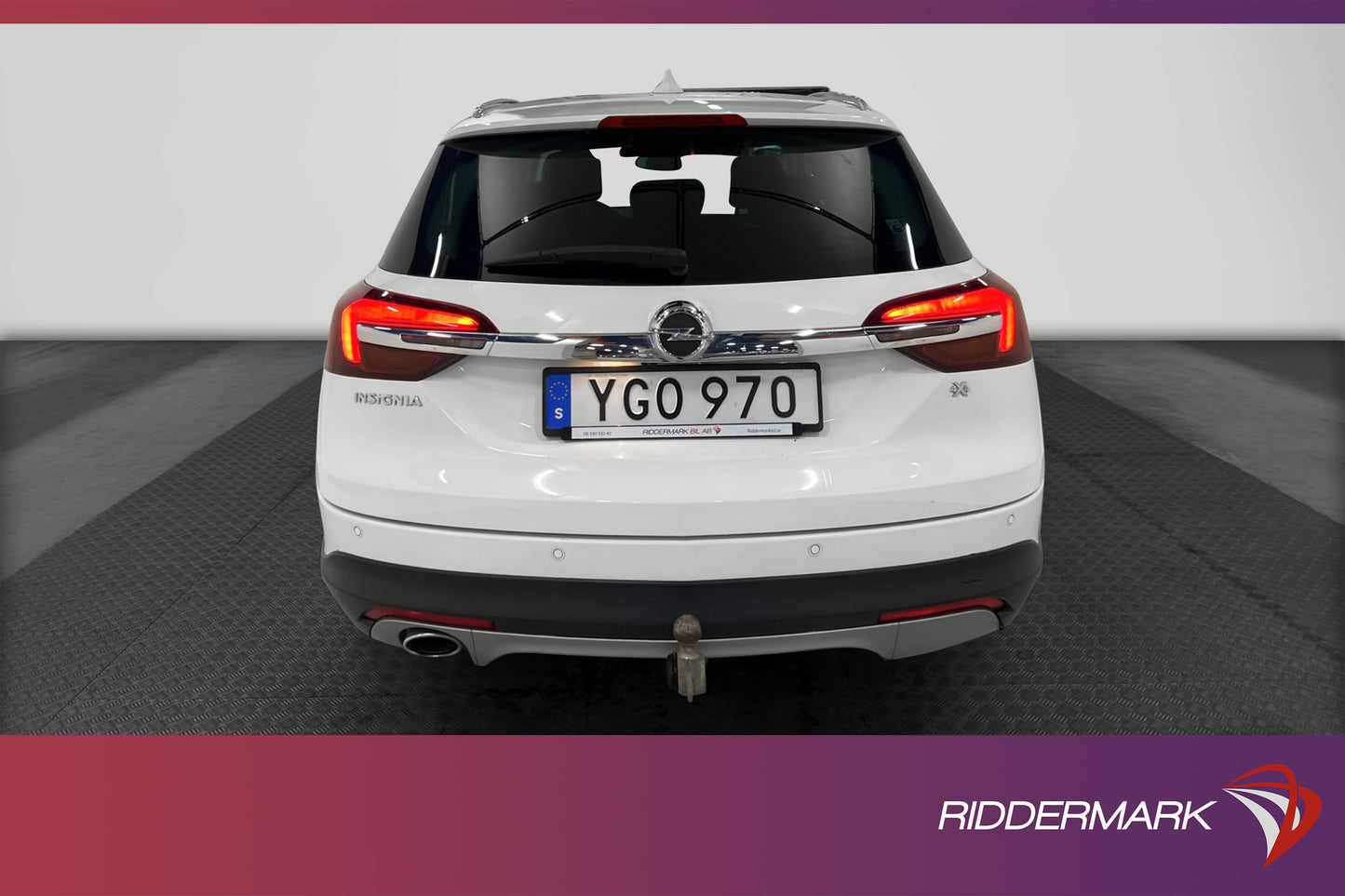 Opel Insignia Country Tourer 2.0 170hk 4x4 D-Värm B-Kam Navi