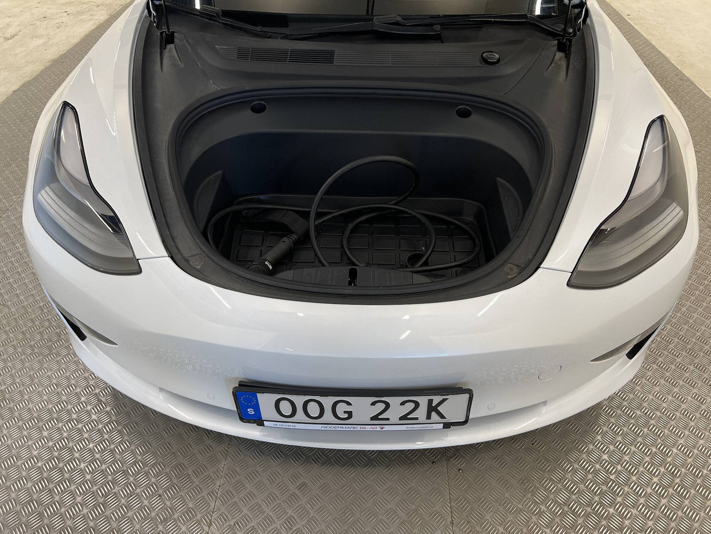 Tesla Model 3 Performance AWD 513hk Svensksåld Autopilot