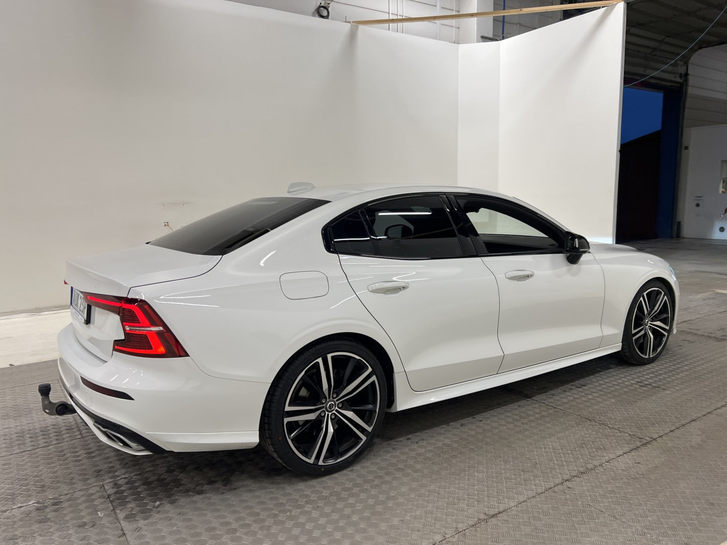 Volvo S60 T5 250hk R-Design VOC 360° Blis HUD Drag Värmare