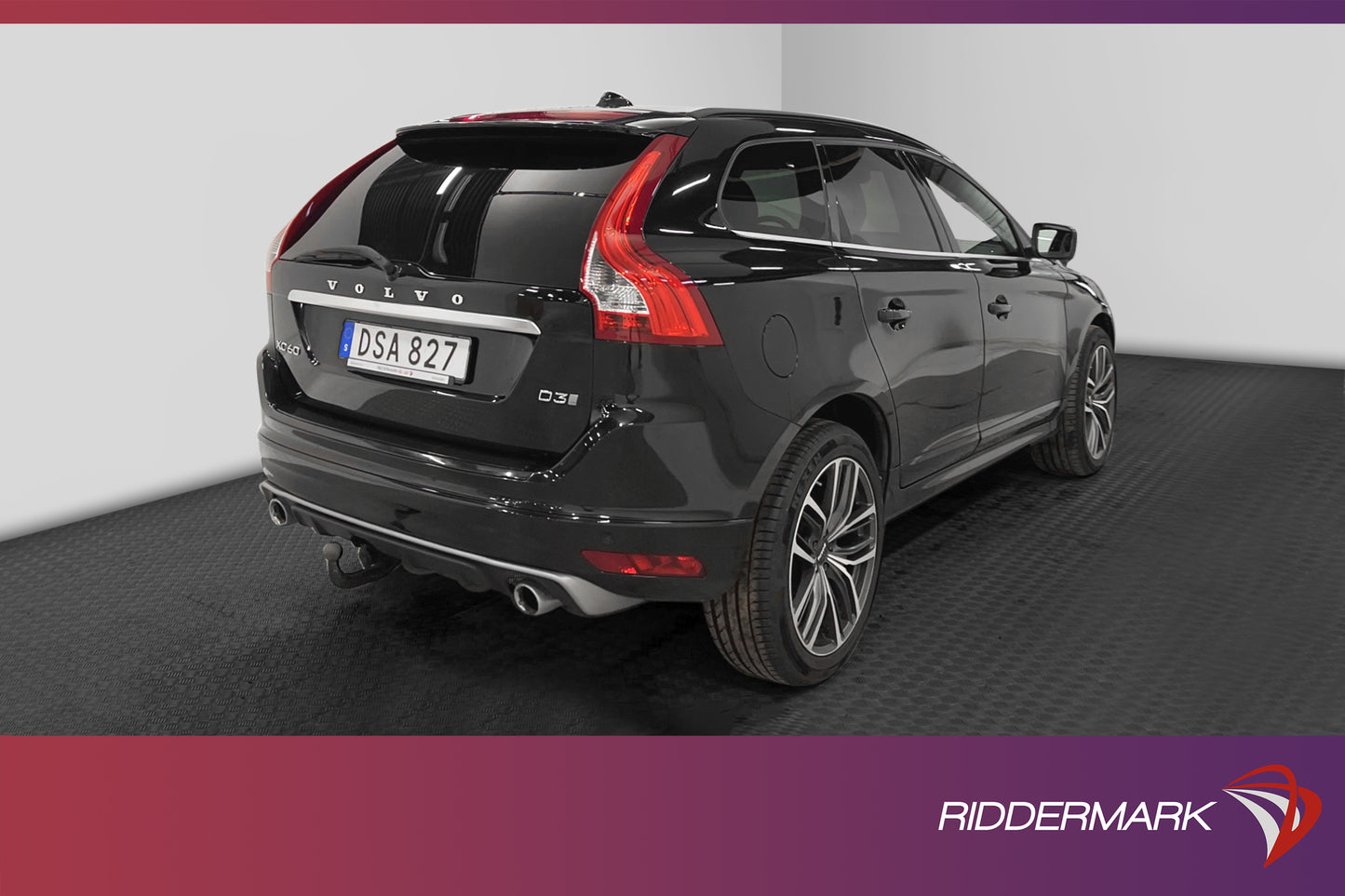 Volvo XC60 D3 150hk R-Design VOC Navi PDC BLIS Drag Välserv