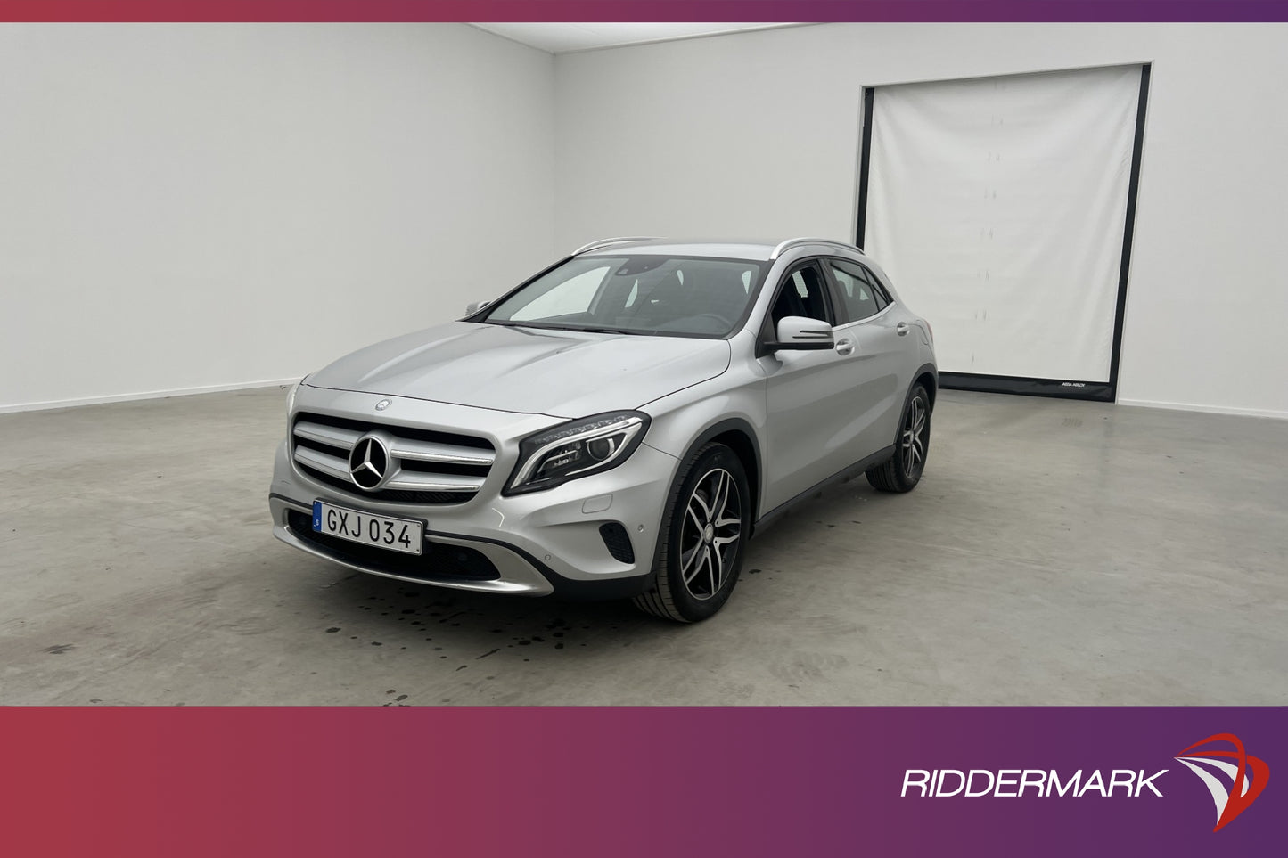 Mercedes-Benz GLA 250 4M B-kamera Navi P-sensorer 211hk