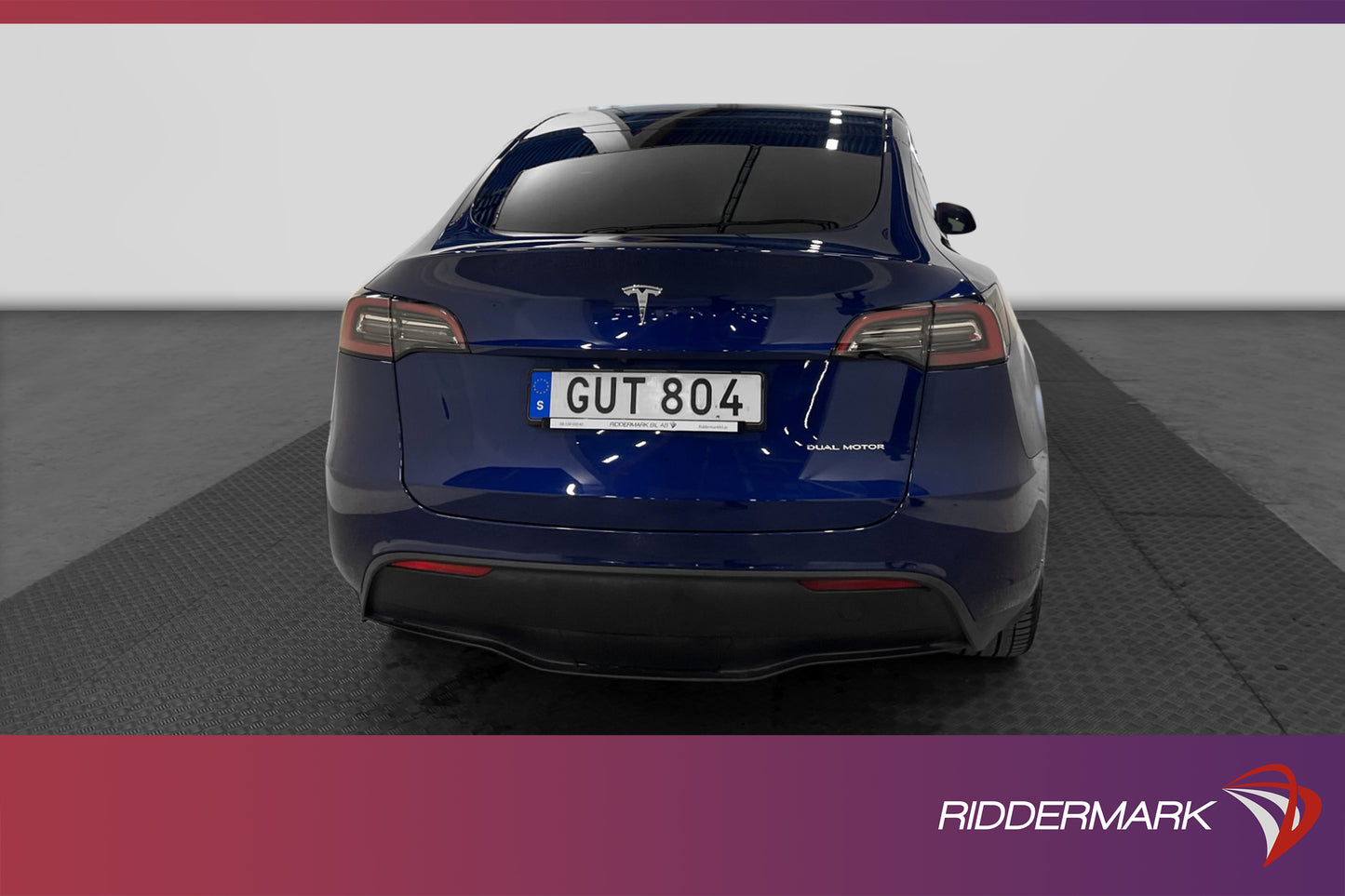 Tesla Model Y Long Range AWD 345hk Svensksåld Uppgraderad AP