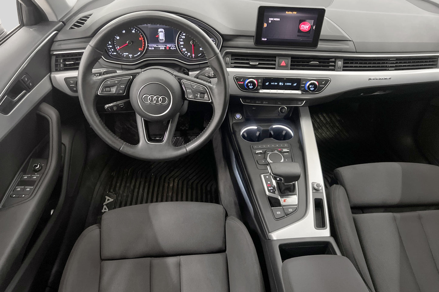 Audi A4 40 TDI Q 190hk Proline Värmare Sensorer Dragkrok