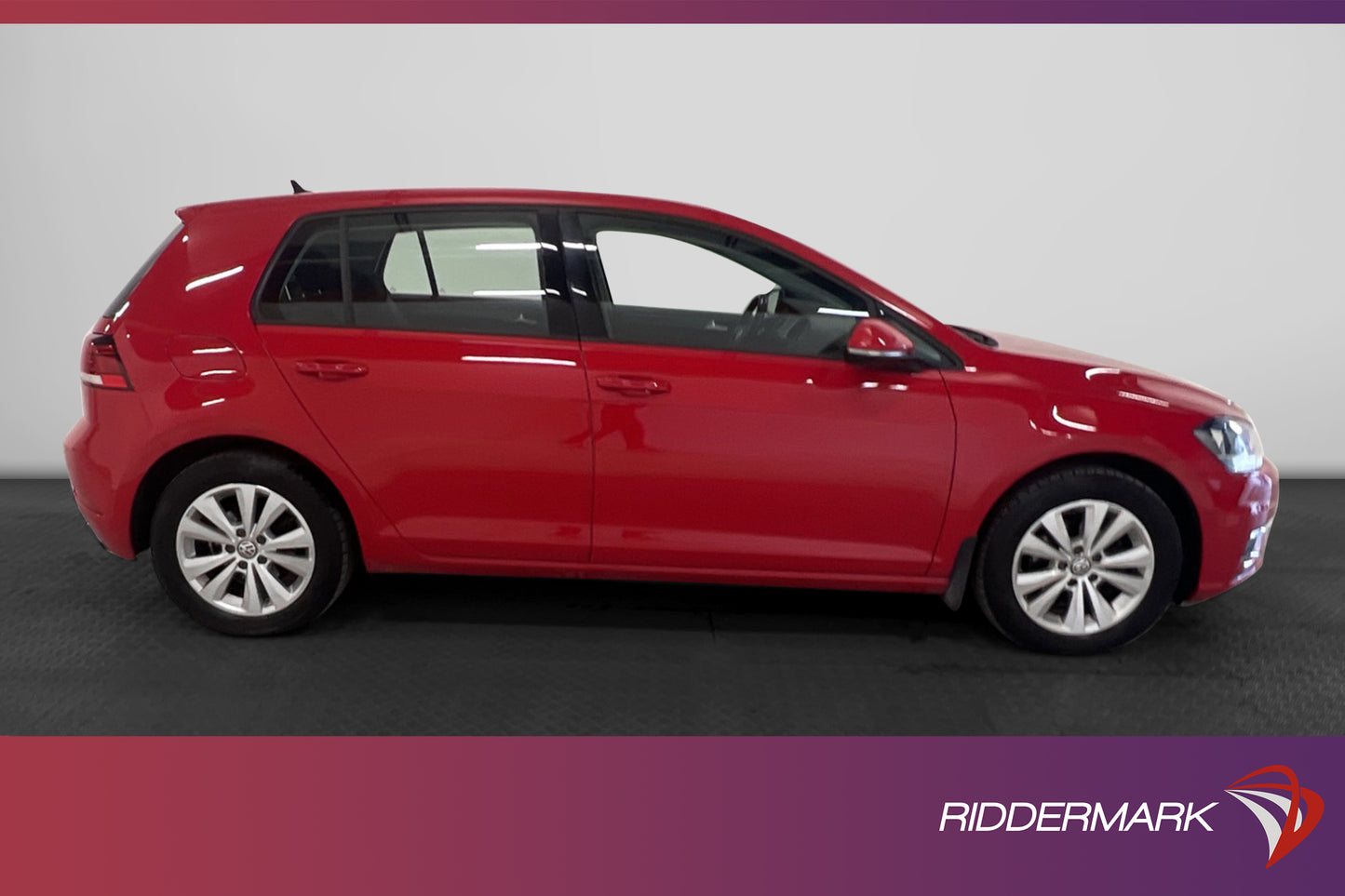 Volkswagen Golf 1.0 TSI 110hk  Adaptiv App-connect 5596mil