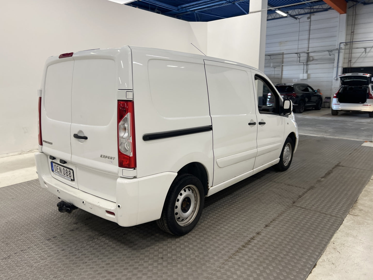 Peugeot Expert 2.0HDi 163hk Ny-Kamrem Dragkrok V-inredd